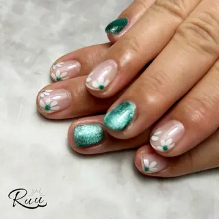 ネイル Nail salon Ruu 【ルゥ】のネイルデザイン