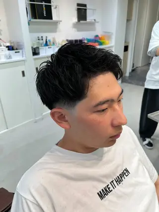 メンズ スパイキーショート/ 短髪パーマ特化のヘアスタイル