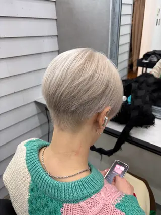 ショート カラー GiseL 博多筑紫口店のヘアスタイル