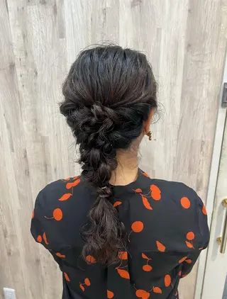 ヘアアレンジ ヘアメイクネイリスト hidemi中目黒のヘアスタイル