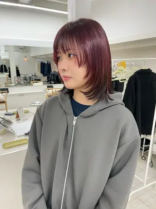 カラー 相澤 陽菜のヘアスタイル