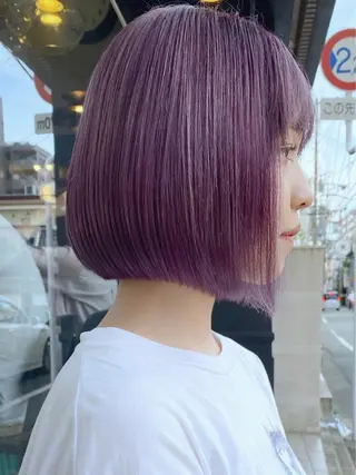 ショート ボブ・カラー 琴音のヘアスタイル