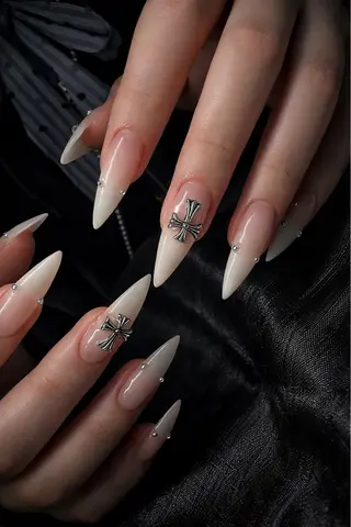 ネイル BA_PIU NAILのネイルデザイン