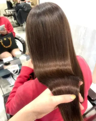 ロング カラー 🫧ハイトーン✨格安 より質💐マンツーマのヘアスタイル
