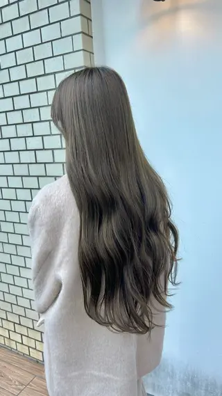 ロング カラー HARE nene🐿🍡のヘアスタイル