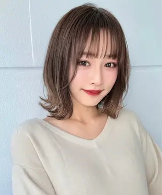 ミディアム ゆうり/ 透明感カラーのヘアスタイル