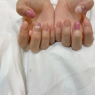 ネイル 藤原 胡桃のネイルデザイン