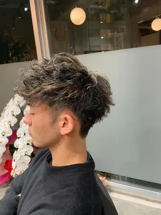 パーマ メンズ ✨髪質改善/ハイトー ン/艶髪高山のヘアスタイル