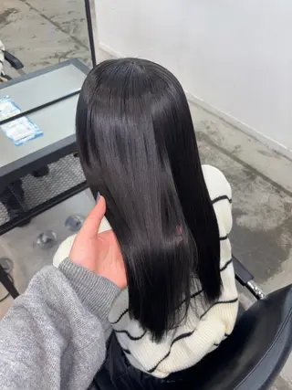 ロング カラー レイヤー sala 推しカラー職人🎀のヘアスタイル