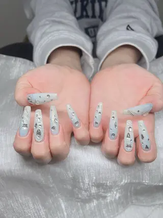 ネイル Lee Nails チップ長さだし専門店のネイルデザイン