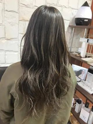 セミロング 髪質改善 艶髪🔵フセナオヤのヘアスタイル