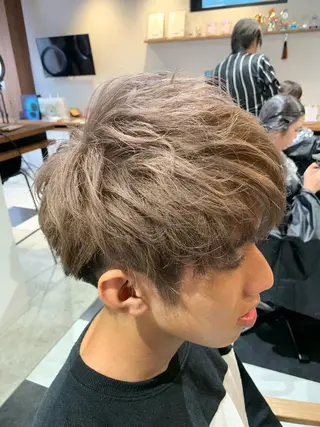 ショート 坪井 彰吾のヘアスタイル