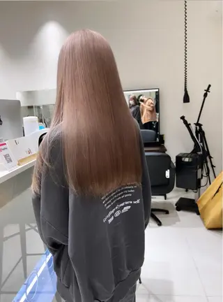ロング カラー 韓国レイヤー×艶髪 ハイトーンRyukiのヘアスタイル