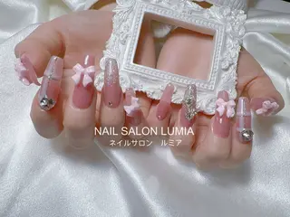 ネイル ネイルサロン ルミア Lumia 店長施術のネイルデザイン