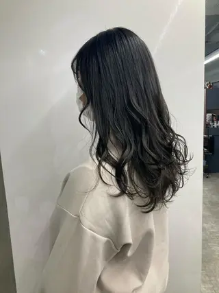 セミロング カラー ブリーチ&似合せボブ 田中寛十のヘアスタイル