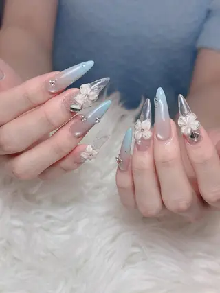 ネイル Lumi Shinokuboのネイルデザイン