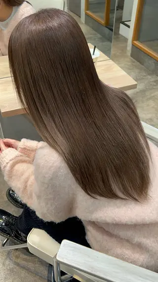 ロング カラー 堤 麻衣子のヘアスタイル