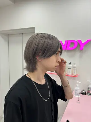 ショート メンズ 抜け感レイヤー︴ ニュアンスカラーのヘアスタイル