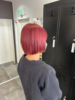 ショート カラー 吉村 夏椰のヘアスタイル