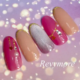 ミディアム ネイル nail salon Revymoreのネイルデザイン