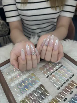 カラー RUBY NAIL SPAのネイルデザイン