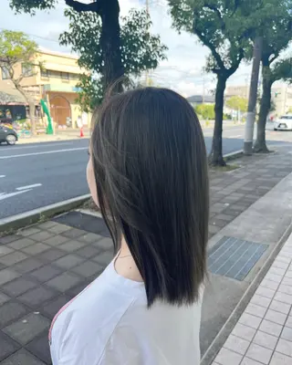 ミディアム カラー RuLaN AMIのヘアスタイル
