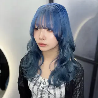ロング カラー Ren. 🦋デザインカラーのヘアスタイル