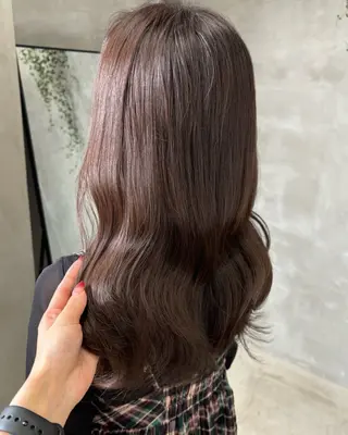 ミディアム カラー 村田 春歌のヘアスタイル