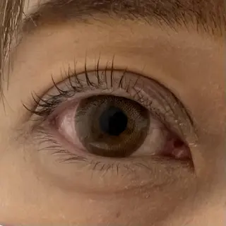 マツエク・マツパ WHITE EYE Maoの眉毛・アイブロウイメージ