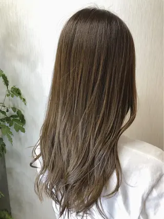 ロング カラー チヒョ🦋 韓国hair🇰🇷のヘアスタイル