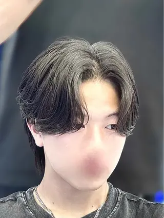 メンズ メンズサロン代表 曲がる縮毛矯正のヘアスタイル