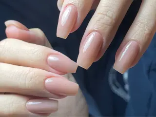ミディアム Angel’s nail salonのネイルデザイン