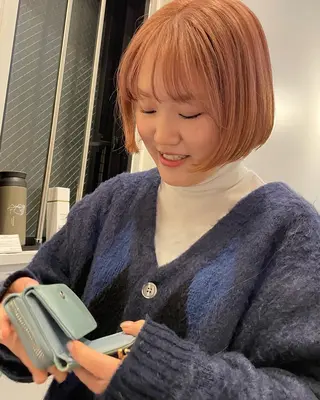 ショート カラー やまさきえりこ ニュアンスパーマのヘアスタイル