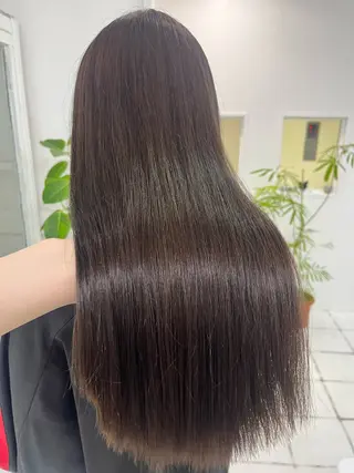 ロング toiro／ fuminaのヘアスタイル