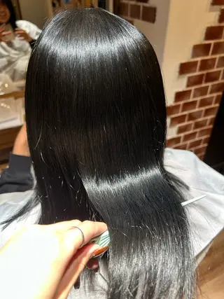 ミディアム 巽 愛夏のヘアスタイル
