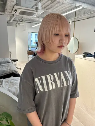 ショート SAEKI【ior 】北千住店ブリーチのヘアスタイル