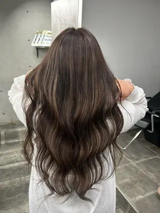 ロング ブリーチ🐰インナー ♡ハイライト♡綾🐰のヘアスタイル