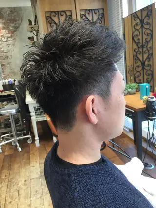 ショート カラー パーマ メンズ Soleria 田中慎一のヘアスタイル