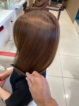 セミロング 髪質改善・縮毛矯正 大石　郷のヘアスタイル