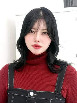 ミディアム カラー ヘアアレンジ 縮毛矯正🤍 盛れるボブ/ひかりのヘアスタイル