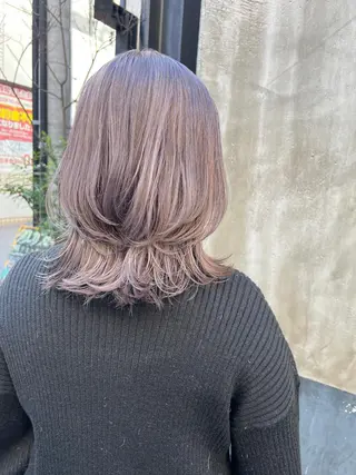 ミディアム カラー 🍇おぐら めぐみ🍇のヘアスタイル