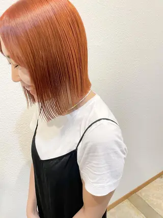 ショート カラー ヒナゴ トヨカズのヘアスタイル