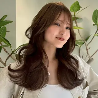 セミロング カラー ヘアアレンジ 内大久保 列夏のヘアスタイル