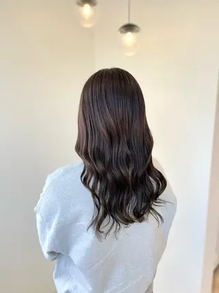 ミディアム カラー 葉田 綾乃のヘアスタイル