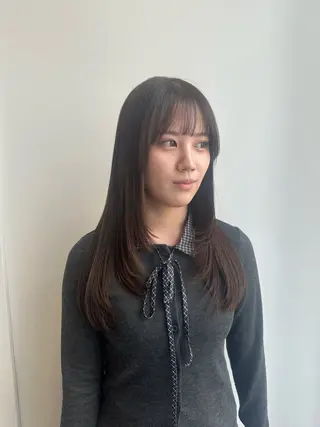 セミロング カラー 西村 奈桜のヘアスタイル