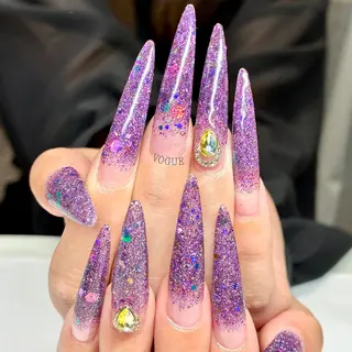 ネイル VOGUE ×SWANのネイルデザイン