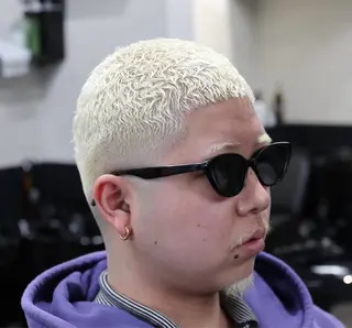 カラー パーマ メンズ 断髪刈舞 STAFFのヘアスタイル
