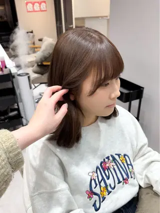 ミディアム カラー ヘアアレンジ 立川レイヤー 透明感カラーaoiのヘアスタイル