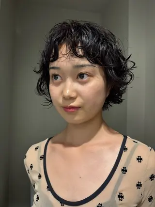 ショート パーマ 西山 凜のヘアスタイル