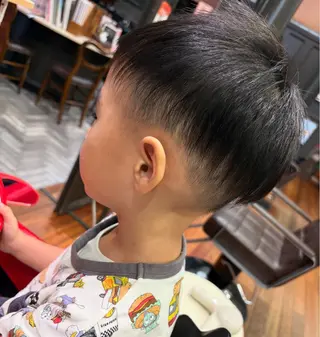 キッズ Tommy ✂︎✂︎のヘアスタイル
